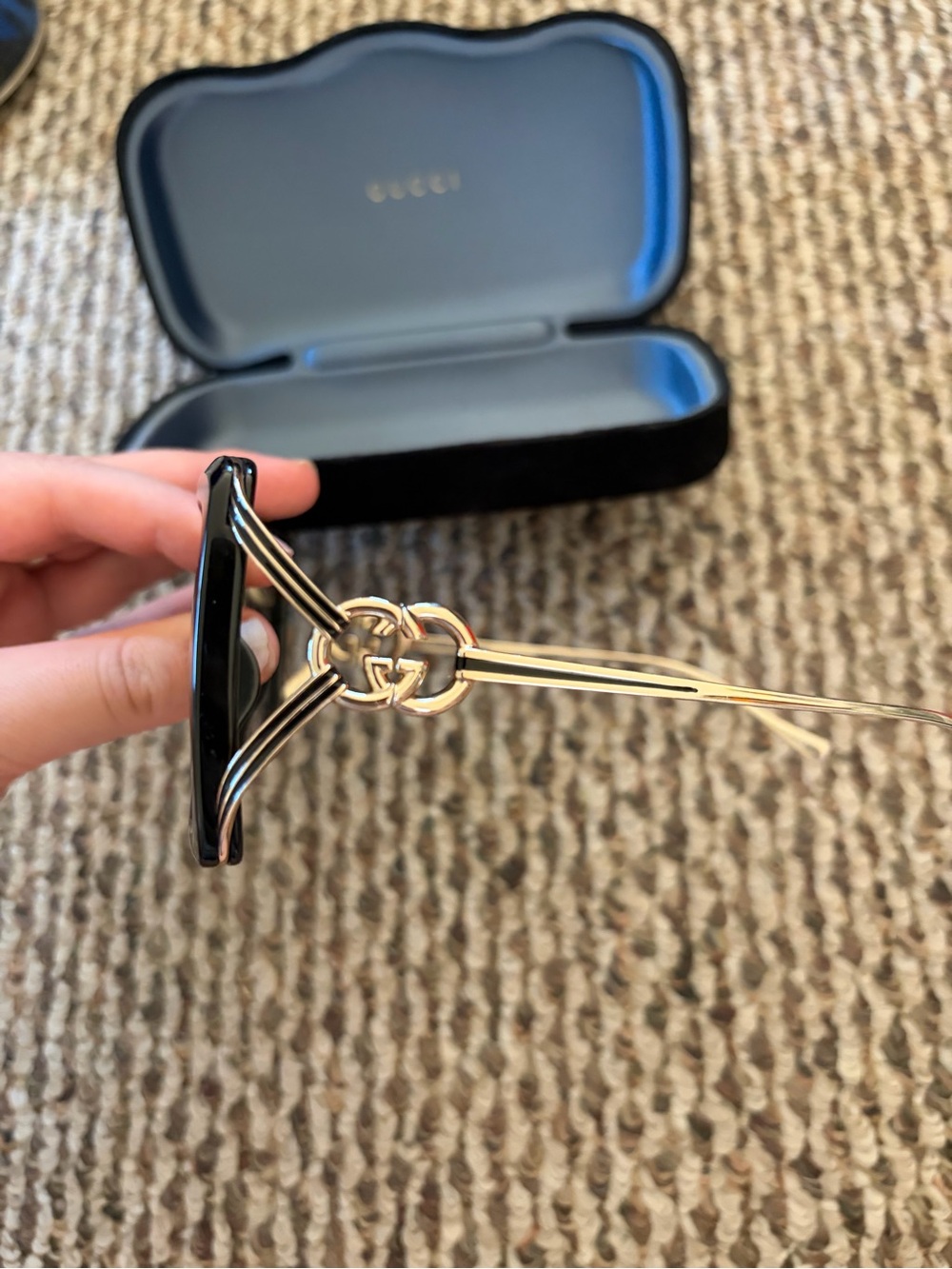 Gucci Oversized Rectangular Sunglasses - Picture 3 of 8